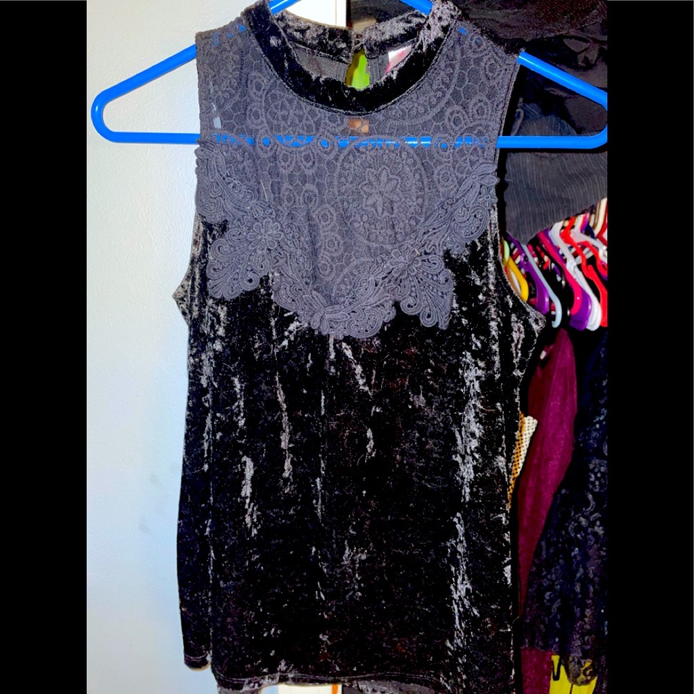 Beautiful Velvet Top